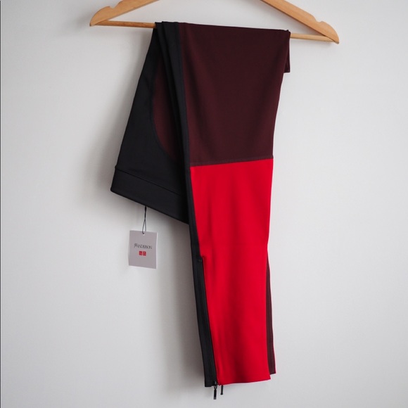 JW Anderson x Uniqlo AIRism Athletic Leggings - Picture 2 of 9